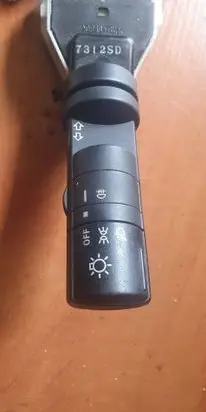 Nissan Qashqai Indicator stalk 14425