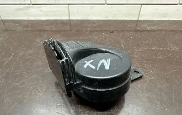 Lexus NX Horn signal 8651048190