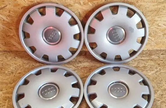 Audi A4 S4 B7 8E 8H R16 wheel hub/cap/trim 4B0601147D