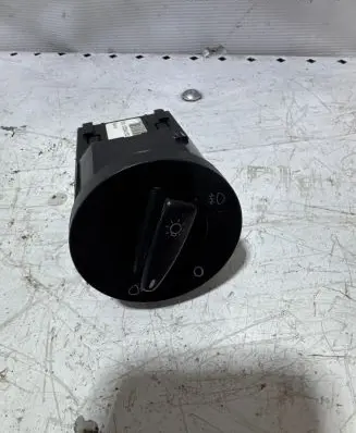 Volkswagen PASSAT B5.5 Light switch 1C0941531