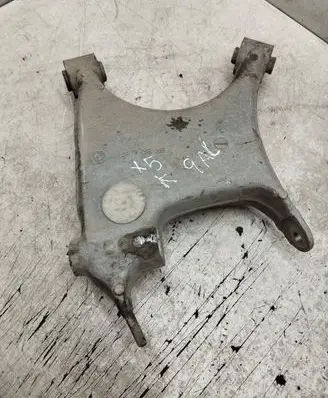BMW X5 E53 Rear upper control arm/wishbone 1095253