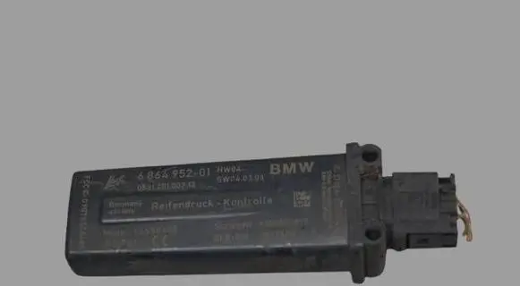 BMW 5 F10 F11 Tire pressure control unit 6864952