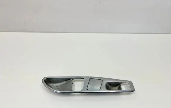 Mercedes-Benz SLC C107 Front door interior handle A1077660511 1077660511