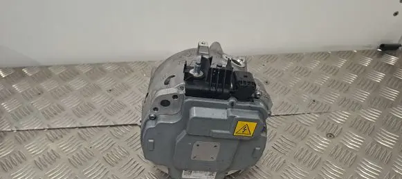 Audi A6 S6 C8 4K Generator/alternator 4N1903028