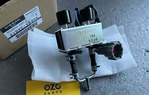 Nissan Patrol Y61 Differential lock switch 31940VB30A 31940VB300