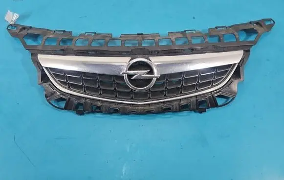 Opel Astra J Front bumper upper radiator grill 13266577 IMPRK1555359