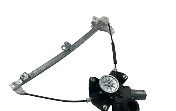 Toyota Yaris XP210 Rear door window regulator motor 85720K0010