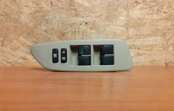 Toyota Auris 150 Electric window control switch 7423112770 1937