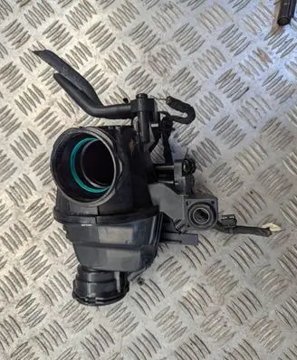 Volvo XC40 Intake resonator 32257942