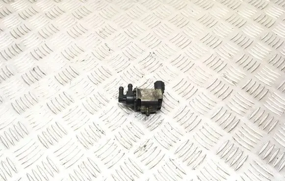 Valve vacuum