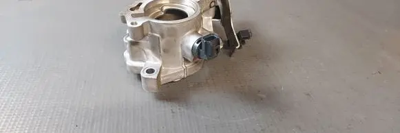 Mazda CX-5 II Fuel injection high pressure pump S8204 700507 PE01425