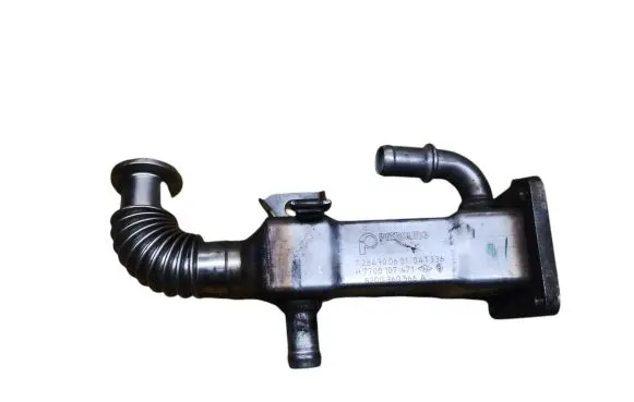 Renault Trafic II (X83) EGR valve cooler 8200360566A H7700107471