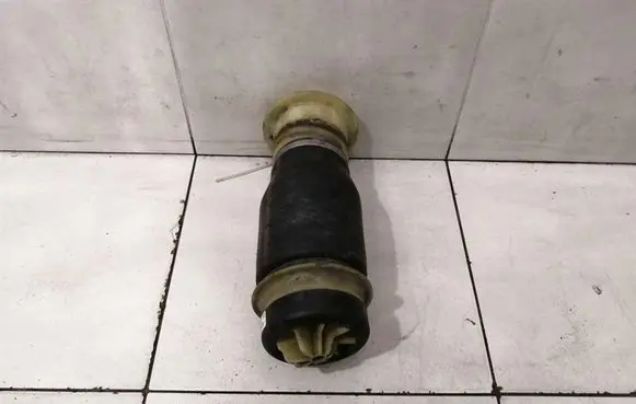 Mercedes-Benz CLS C218 AMG Rear air suspension bag/shock absorber A2123200825