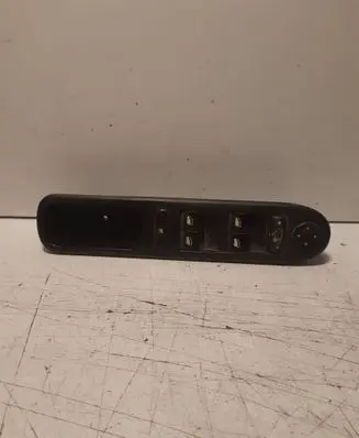Peugeot 307 Electric window control switch 96531123XT 019732047