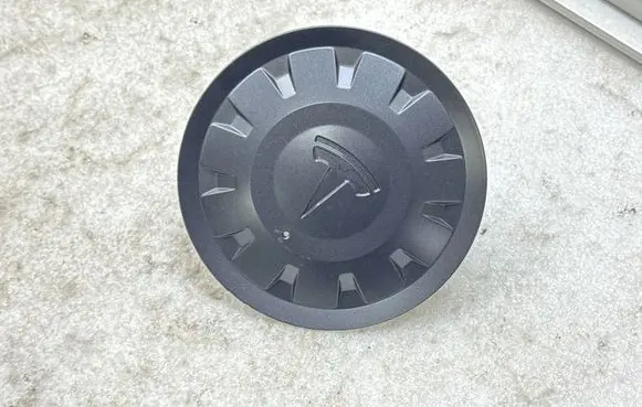 Tesla Model Y Original wheel cap 118823600A