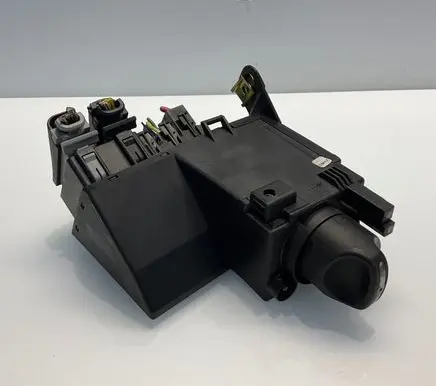 Mercedes-Benz E W210 Light switch 2105450104 A2105450104