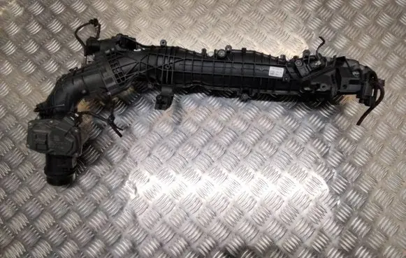 BMW 5 GT F07 Intake manifold 7811909 1303140442