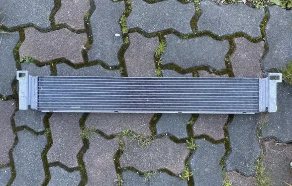 Audi A6 S6 C8 4K Coolant radiator 4K0121002