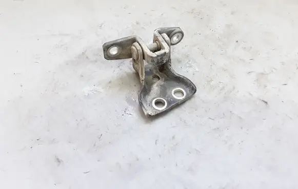 Mitsubishi Pajero Rear door upper hinge NOCODE