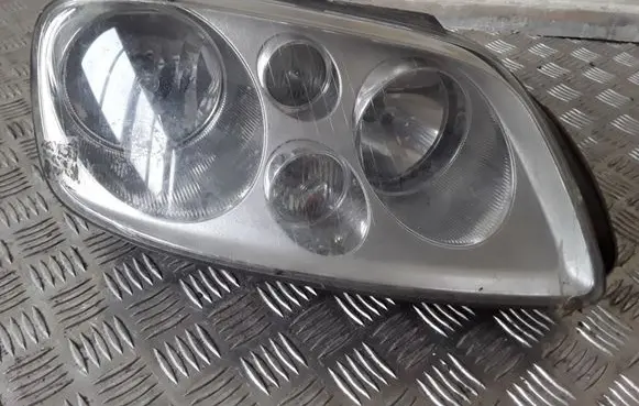 Volkswagen Touran I Headlight/headlamp 1T0941006E 0301205602