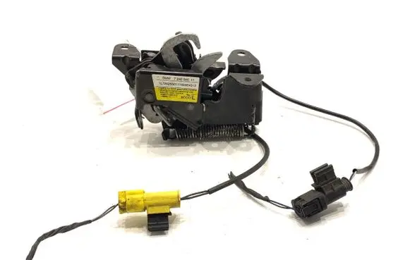 BMW 2 F45 Engine bonnet/hood lock/catch 7242550