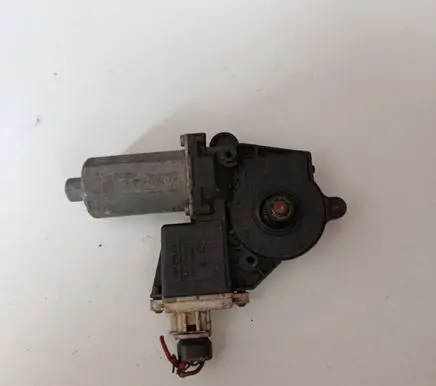 Mitsubishi Carisma Rear door window regulator with motor 0130821652