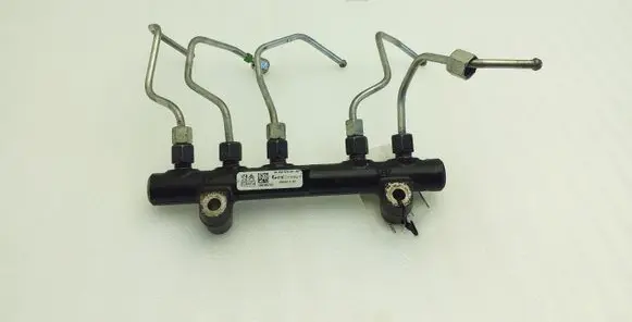 Citroen DS4 Fuel main line pipe 9685297580