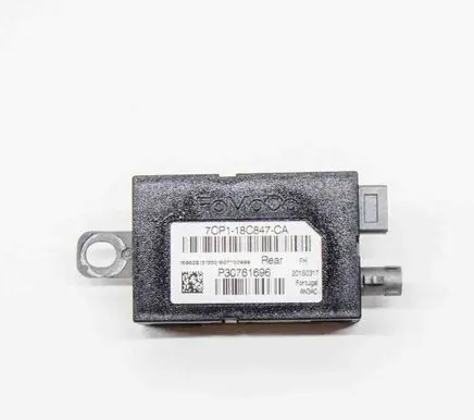 Ford Focus Aerial antenna amplifier 7CP118C847CA 30761696