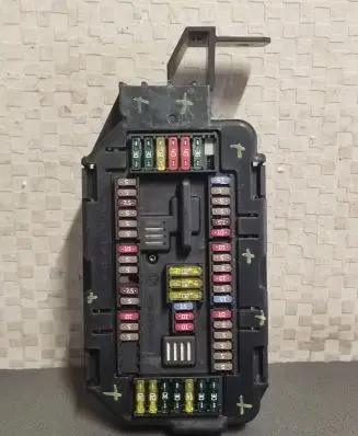 BMW X5 F15 Fuse module 9316568