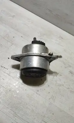 Alfa Romeo Stelvio Engine mount bracket 00505515130 0D894 149810