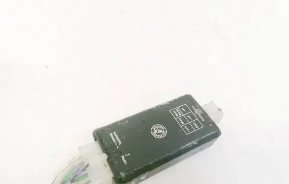 Volkswagen Golf Plus Alarm control unit/module 