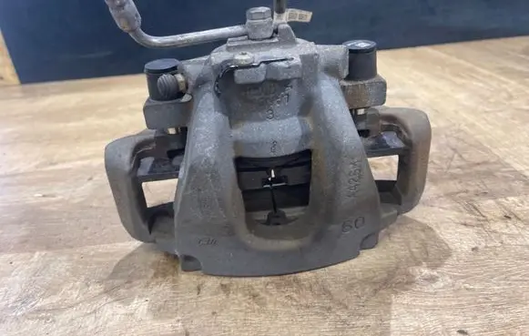 Jaguar F-Pace Front brake caliper HK832B557AD