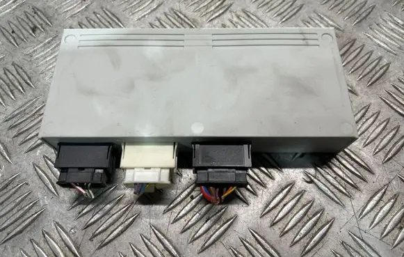BMW 3 F30 F35 F31 Tailgate/trunk control unit/module 7343935