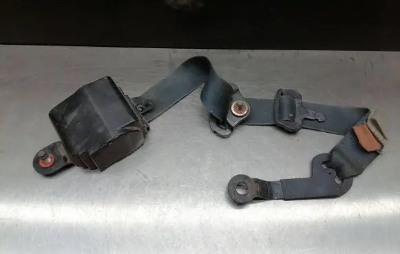 Nissan 240ZX, 280ZX, 300ZX Front seatbelt NSB22NLB2