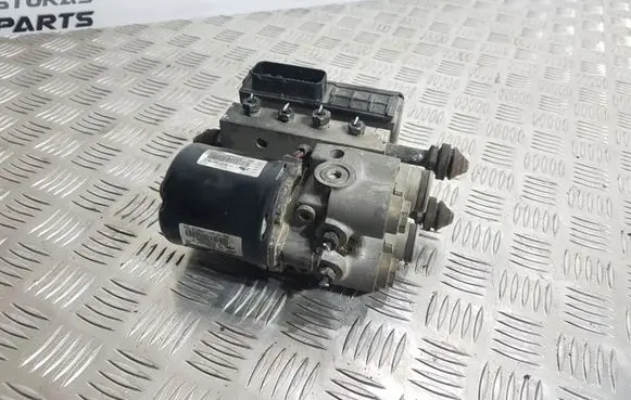 Volkswagen Sharan ABS Pump 7M0907379 7M0614111K 95VW2L580CB