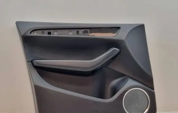 Audi Q5 SQ5 Front door card panel trim 8R2867105B 111742004