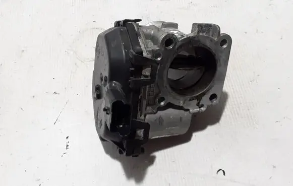 Peugeot 5008 Throttle valve 9813276480