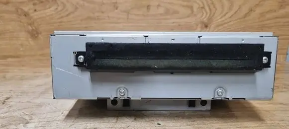 Volvo V50 Radio/CD/DVD/GPS head unit 31260641 31260642AA