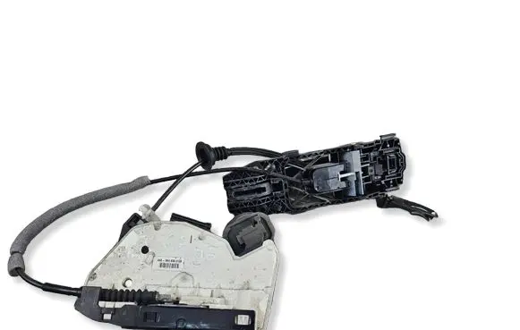 Volkswagen Golf VI Rear door lock 5K4839015B