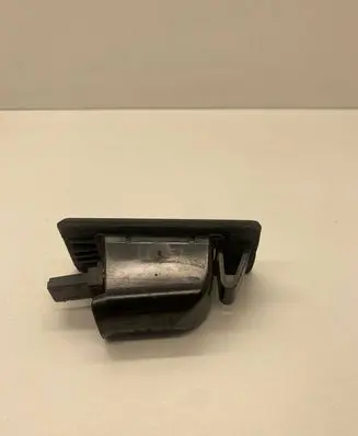 Chevrolet Malibu Number plate light 13590043 645290727