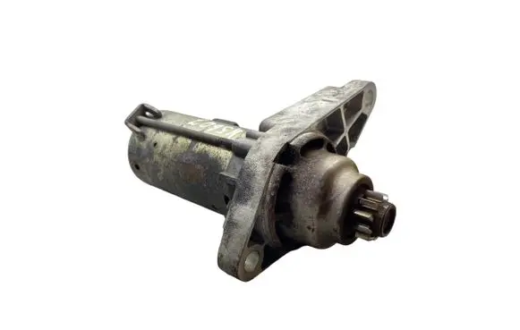 Volkswagen Golf V Starter motor 02T911023S K5607