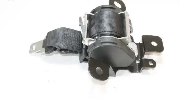 Nissan Qashqai Middle seatbelt (rear) 606161961