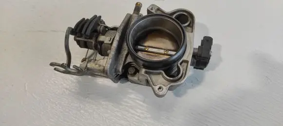 BMW 5 E39 Throttle valve 1433385