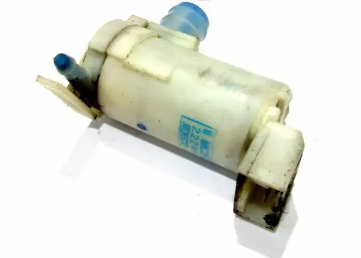 Nissan X-Trail T30 Windscreen/windshield washer pump 2224624