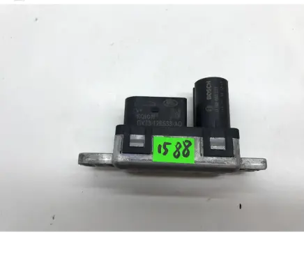 Jaguar F-Pace Glow plug pre-heat relay GX7312B533AD