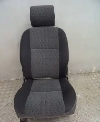 Peugeot Partner Front passenger seat