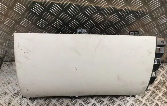 Jaguar XF X250 Glove box