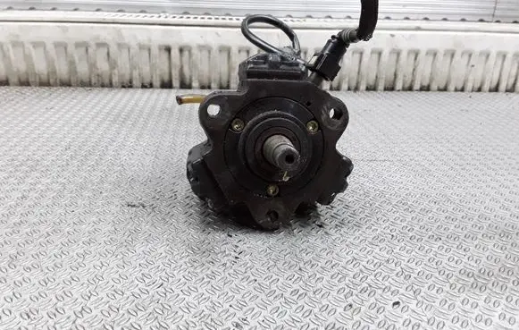 Renault Scenic I Fuel injection high pressure pump 7700111010 0445010018