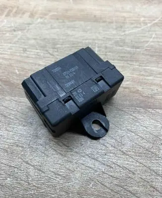 Toyota Avensis T250 Other relay 875010W0100