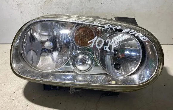 Volkswagen Golf IV Headlight/headlamp 67742020